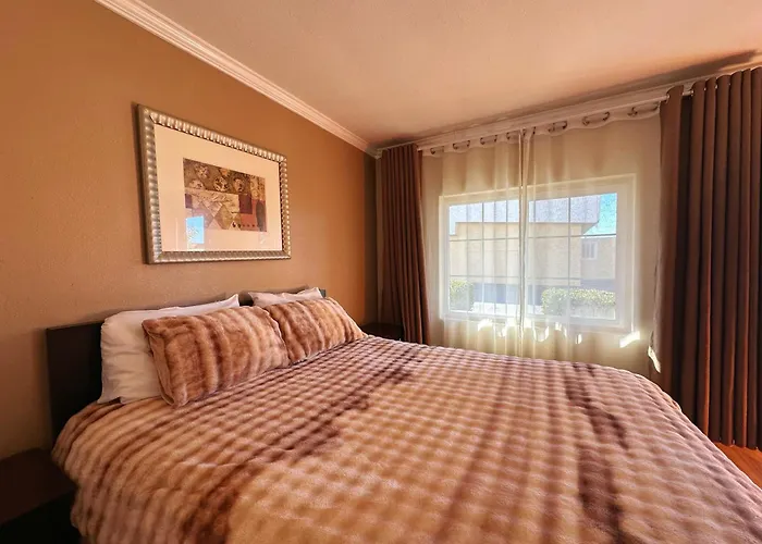 Royal Inn And Suites
